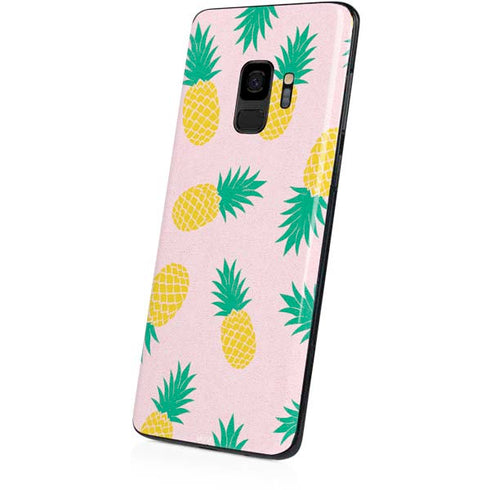Summer Pineapples Galaxy S9 Skin